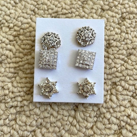 Artificial Indian Earrings Bundle - Picture 4 of 10